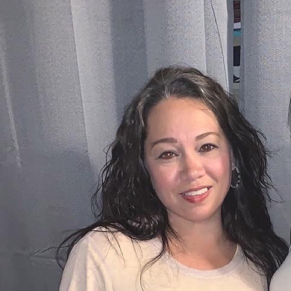 Meet your Posher, Paula - Picture 1 of 1